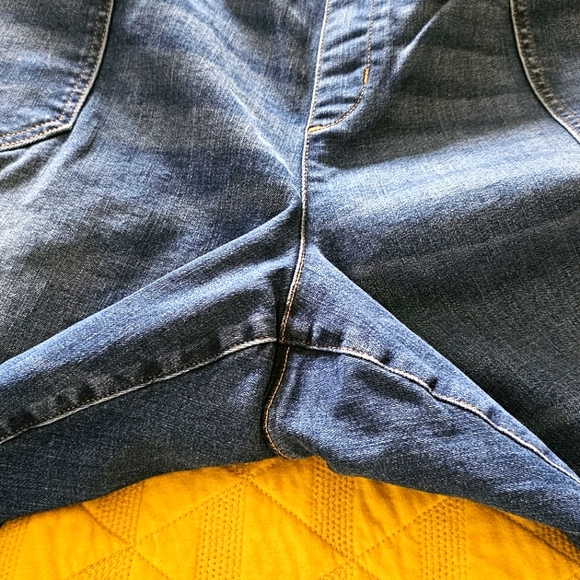 Lane Bryant midrise denim jogger jeans sz 24 light washed - Picture 11 of 12